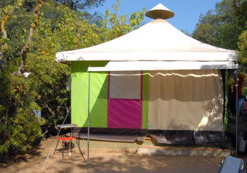 Pola Camping Tossa de Mar Bagian luar foto